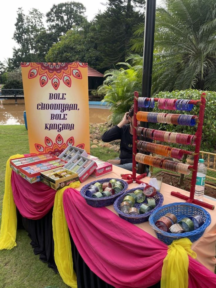 Bole Choodiyaan Rajasthani Bangle Bar Pushkar